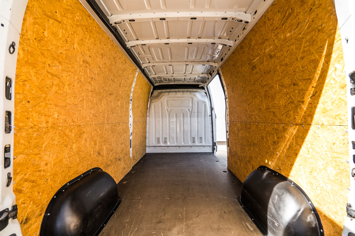 berauto_siofok_renault-master-2-3-dci-l3h2-business